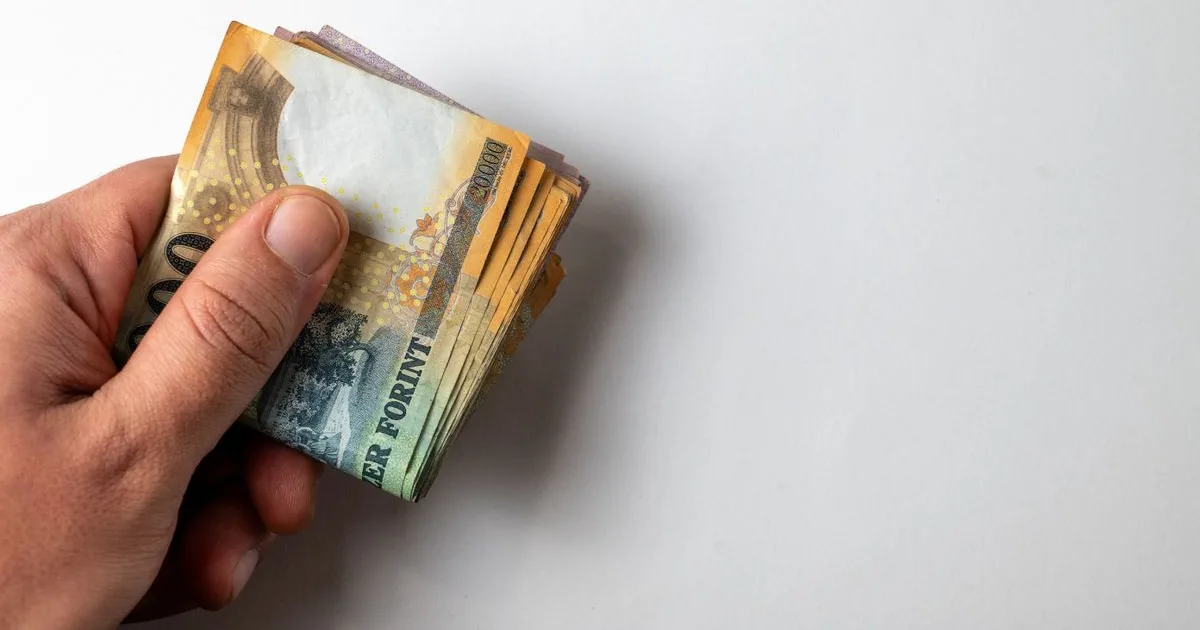 A bankok ajánlásokkal csábítják az új ügyfeleket, százezreket lehet összegyűjteni