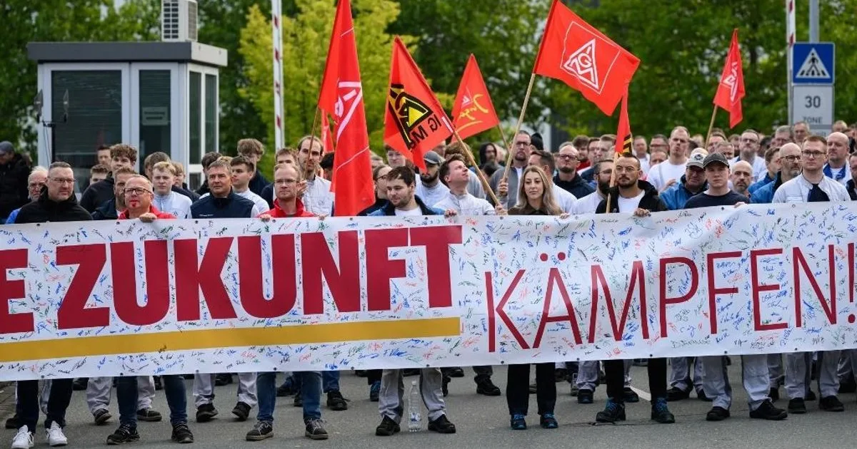 Autóipari válság: bizonyítékok, harag és tüntetések a VW körül