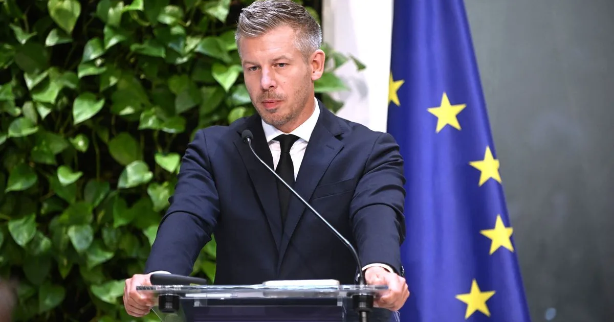 Betelt a pohár a Legfőbb Ügyészségen: kemény üzenetet küldtek Magyar Péternek
