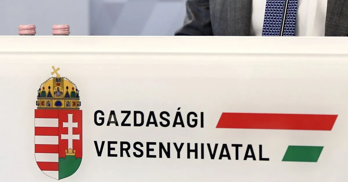 GVH-figyelmeztetés influenszernek: komoly hiba a Coca-Colánál