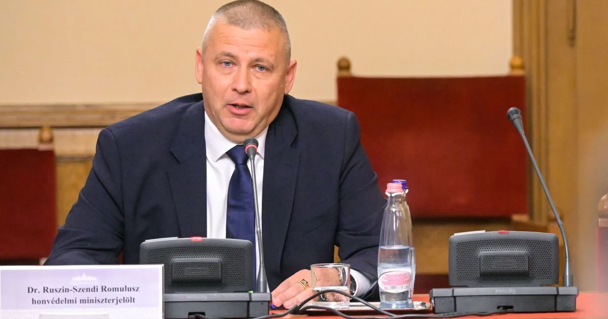 Kiszivárgott: mit titkol a honvédelmi miniszter a bizottsági ülésen?