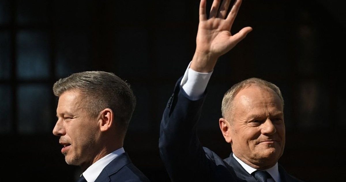 Lengyel adósságpofon: Tusk borzalmas adatokat kapott, Budapesten is felkapják a fejüket