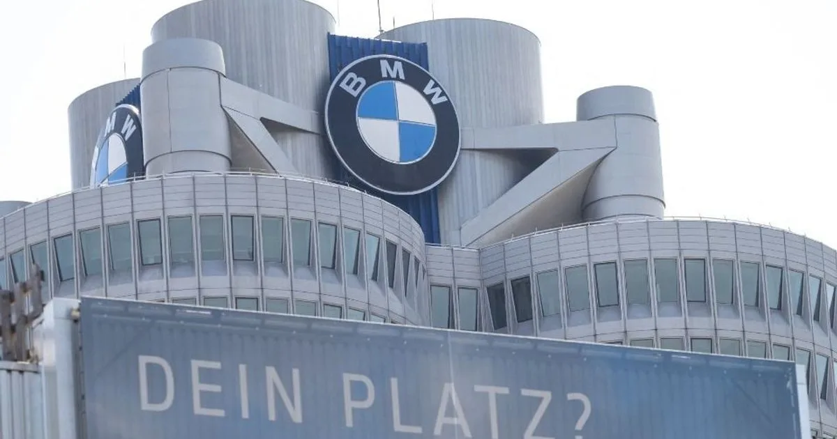 Mélyen belenyúlnak a BMW működésébe, ebben látják a túlélést: 2026-ot már elengedték