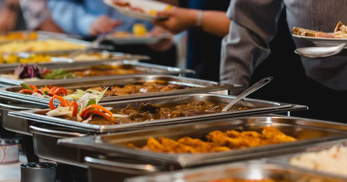 Százmilliárdokat mozgat a cafeteria: hatalmas üzletté váltak a béren kívüli juttatások