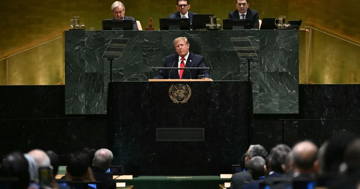 Trump durva kijelentése az iráni háborúról: 100 dollár felett az olaj