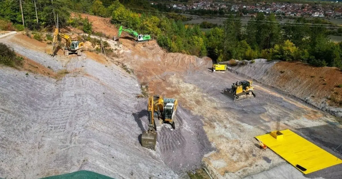 Duna Aszfalt külföldön épít autópályát, 219 millió eurós banki hitellel