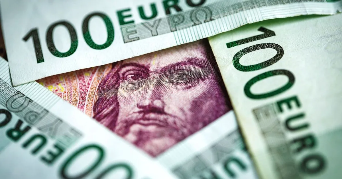 Jegybanki üzenetek rángatják a forintot, erős nyitás a tőzsdén