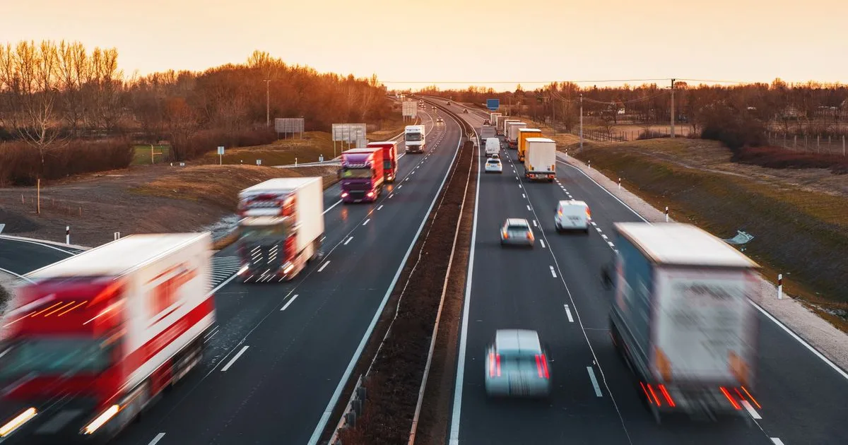 Jönnek az 50 ezres bírságok az M1-es autópályán