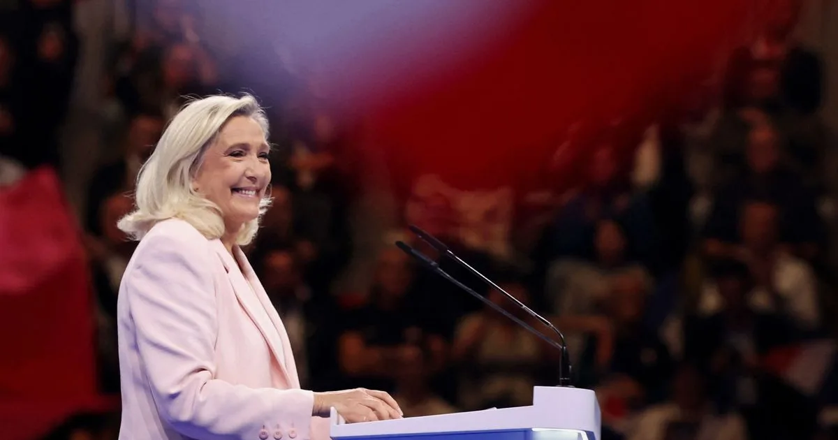 Le Pen vezet, de mit ígér az Orbán-szövetséges a franciáknak?