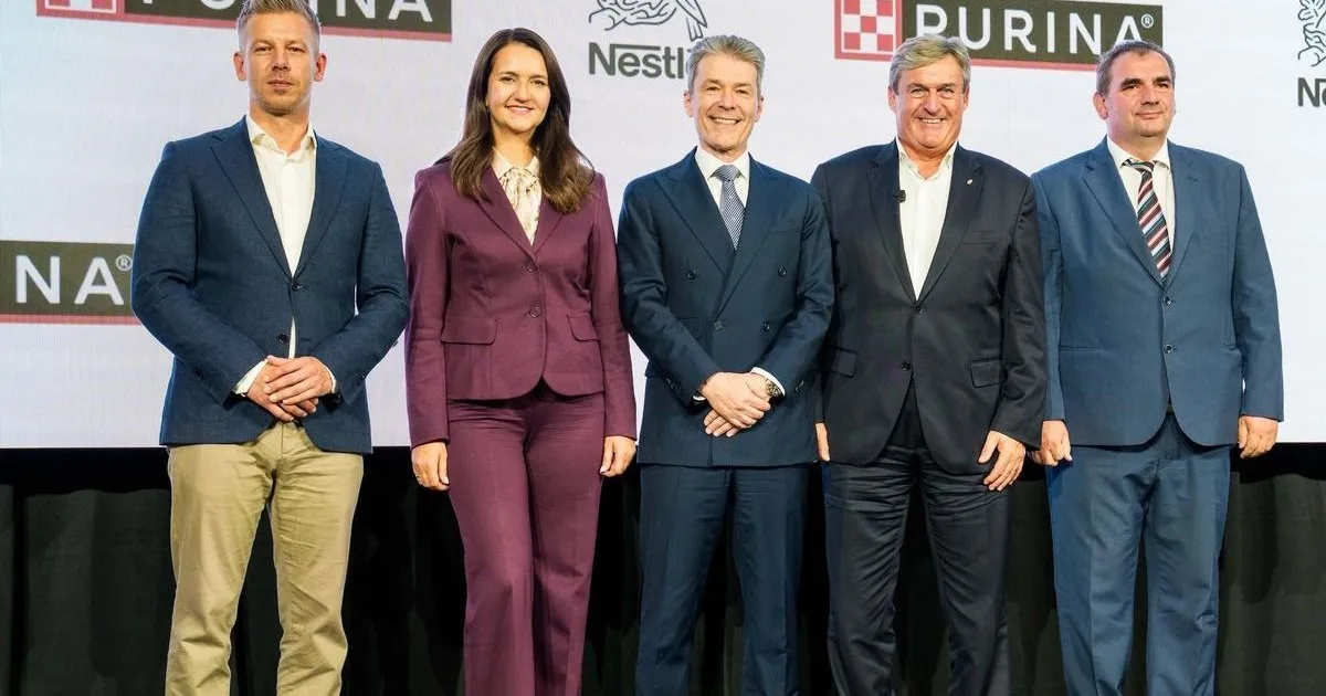 Magyar Péter hálás lehet Orbánnak: a Mercedes és a BMW húzta ki a gazdaságot