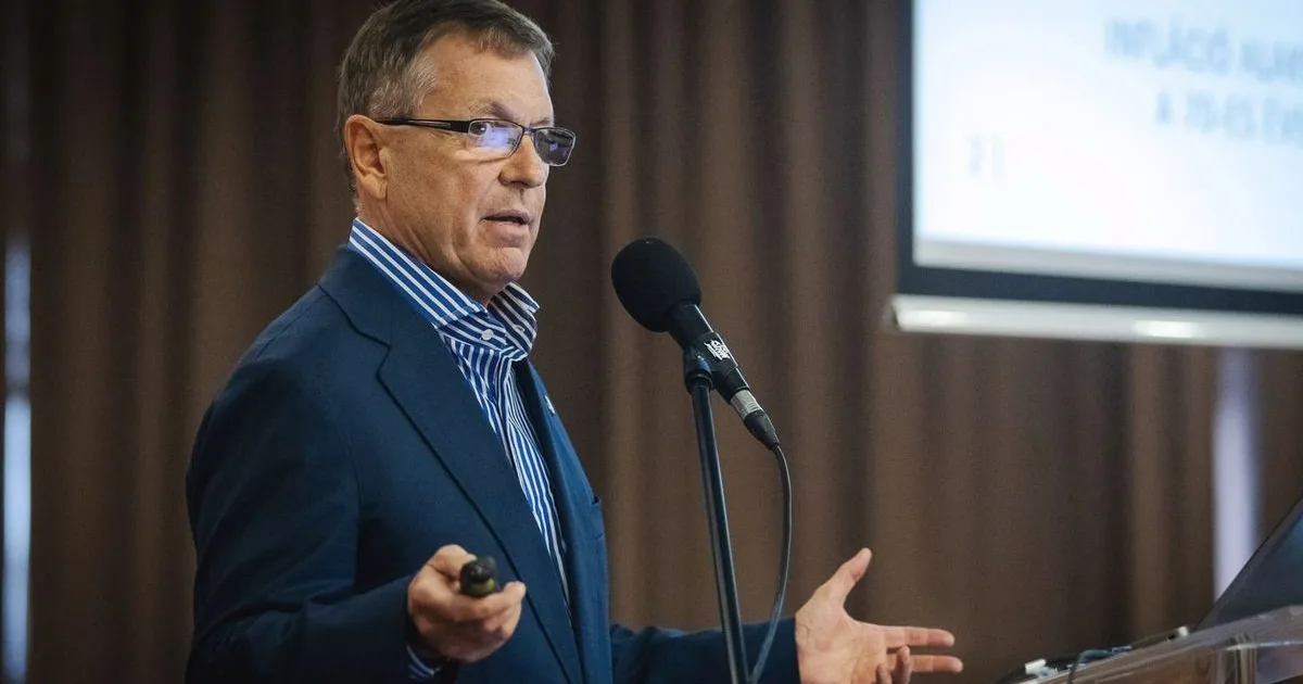 Matolcsy György vallomást tett, órákon belül döntenek sorsáról