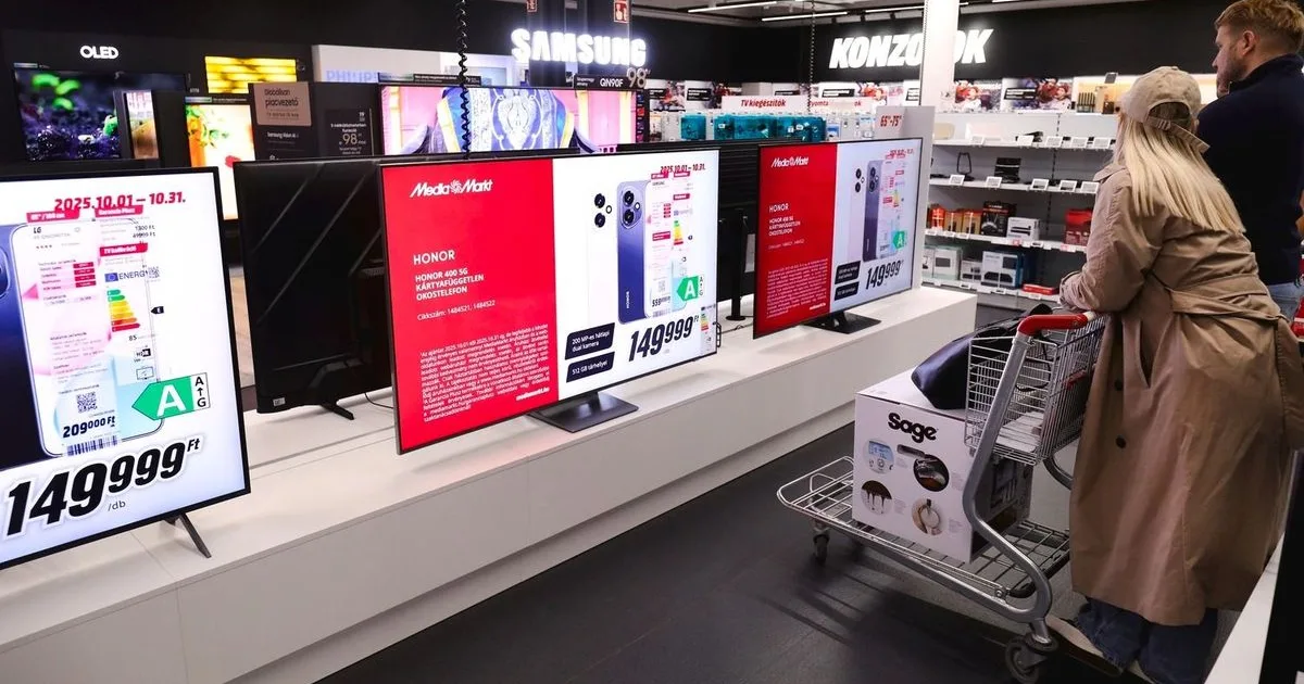 MediaMarkt: online térnyerés ide vagy oda, a magyar vásárlók az üzleteket választják