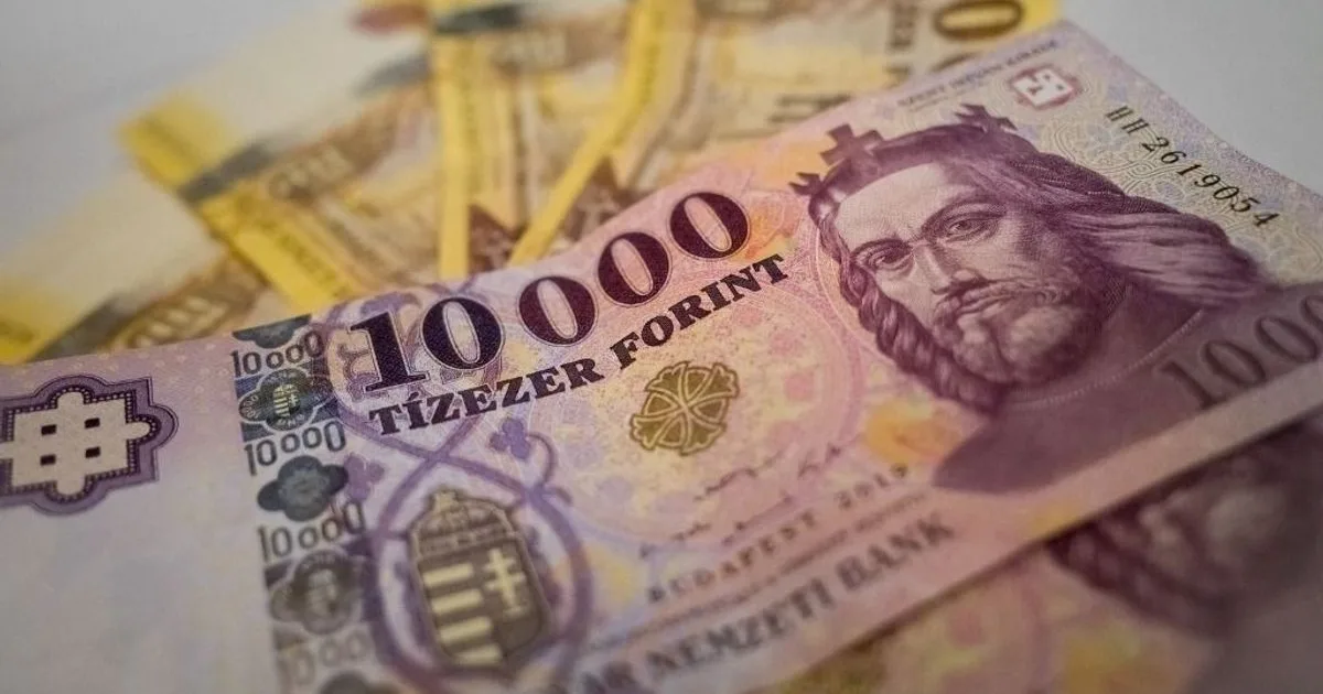Mélyponton a forint: véget ért az illúziók kora
