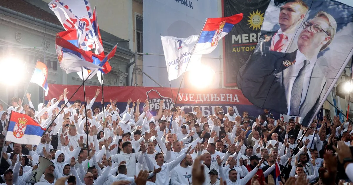 Vučić nehéz választás előtt: egyetemisták söpörhetik el a rendszert